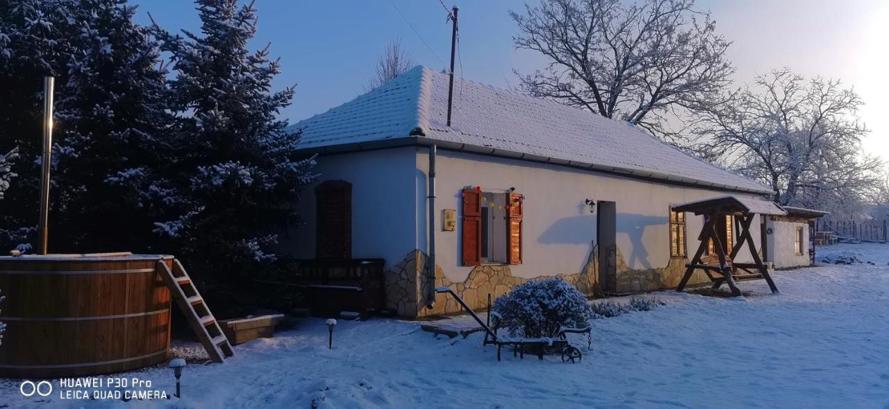 Tiszai Fenyves Tiszadorogma