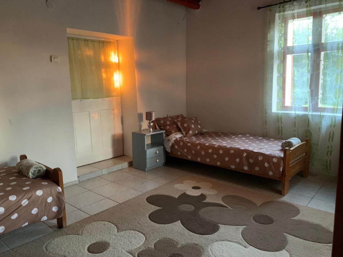 Apartment Tiszai Fenyves Tiszadorogma